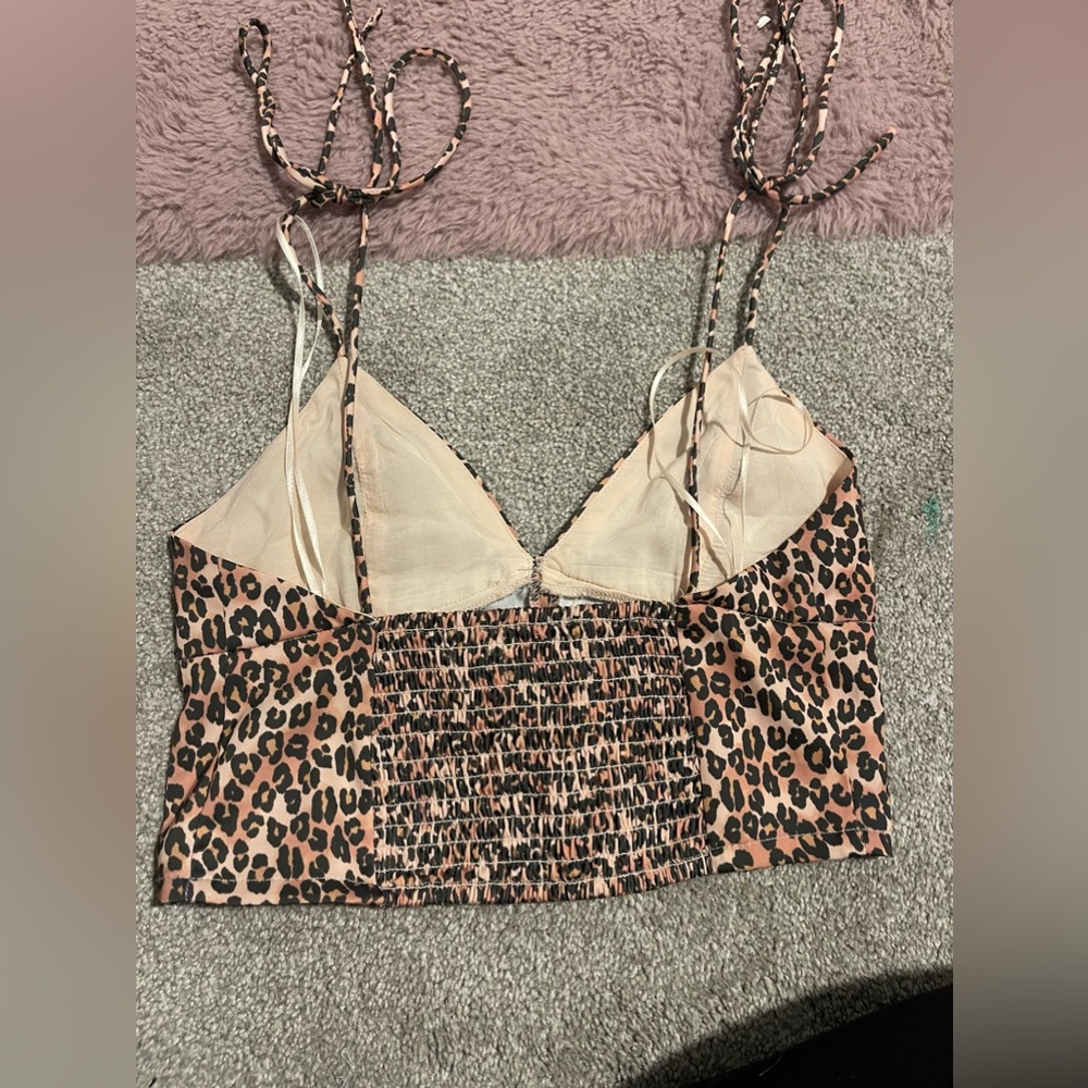 tank top - Picture 2 of 2